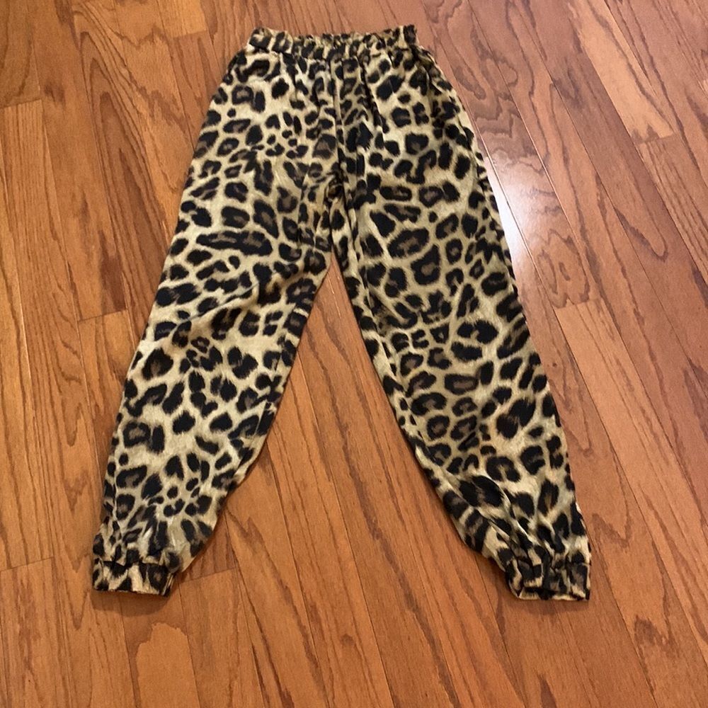 Hayden size medium animal print jogger pants